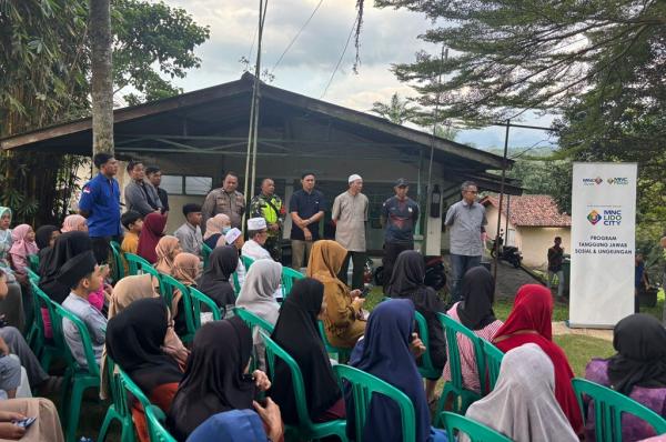 KEK MNC Lido City dan MNC Peduli Santuni Anak Yatim dan Duafa di Bazar Ramadan Soekarno Park