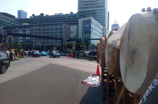 Penampakan Ribuan Bedug Padati Bundaran HI Jelang Malam Takbiran