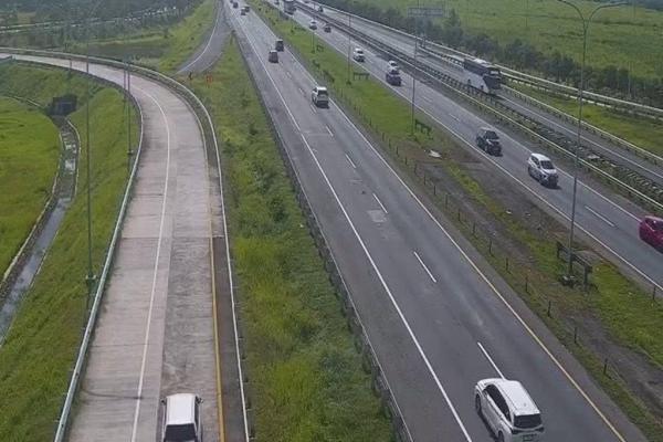 36.000 Kendaraan Melintas di Tol Cipali Arah Cirebon Hari Ke-2 Lebaran, Naik 34 Persen