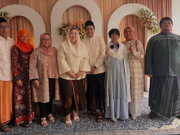 Pernikahan Inayah Wahid dengan Ra Mamak. (Foto: Instagram)