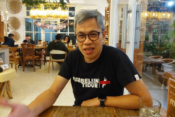 Thio Craftote Thio Siujinata, pemilik Craftote Gallery & Coffee. (Foto: Rizky Agustian)