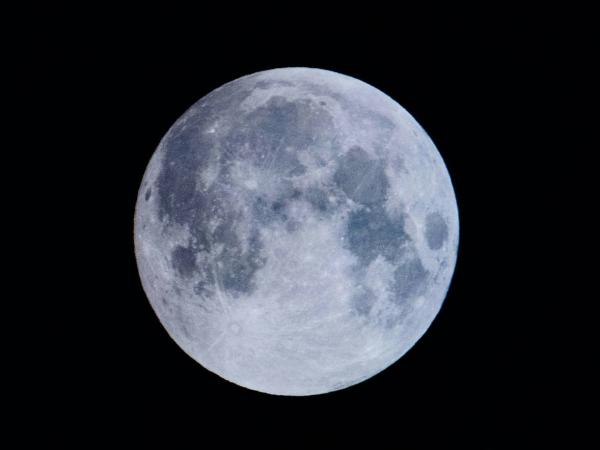 Fenomena Blue Moon akan terjadi malam ini, Minggu 31 Mei 2026. (Foto: X)