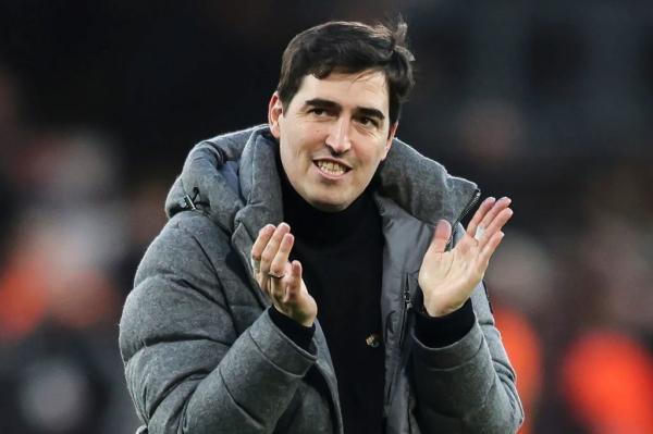 Liverpool Mundur dari Transfer Gelandang Rp2,4 Triliun, Iraola Cari Target Baru