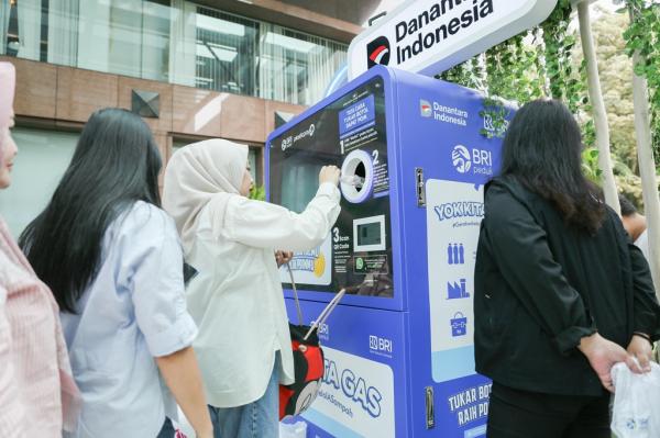 Peringati Hari Lingkungan Hidup Sedunia, BRI Dorong Kesadaran Budaya Kelola Sampah melalui Green Action BRI Peduli