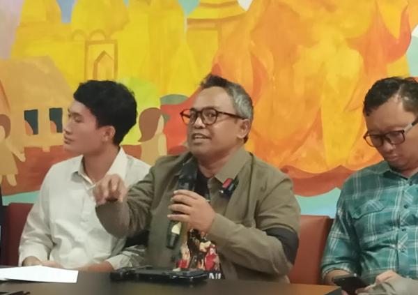 Islah Bahrawi Ungkap Isi Pesan Teror dari Orang Tak Dikenal