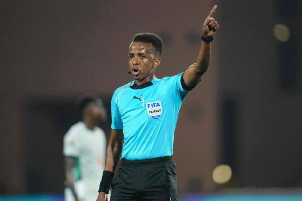 Gagal Pimpin Piala Dunia 2026, Wasit Somalia Kini Bertugas di Piala Super Eropa