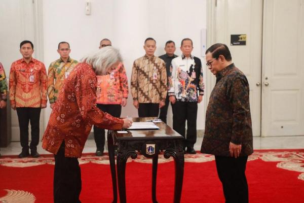 Pramono Kukuhkan Anggota Akademi Jakarta, Ingin TIM Jadi Wajah Seni Budaya Ibu Kota