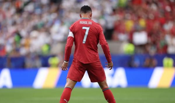 Pamit dari Piala Dunia, Cristiano Ronaldo Kirim Sinyal Lanjut hingga Euro 2028