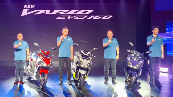 Skutik baru Honda PT Astra Honda Motor (AHM) meluncurkan skutik berperforma tinggi generasi terbaru, Honda Vario Evo 160. (Foto: Dani M Dahwilani)