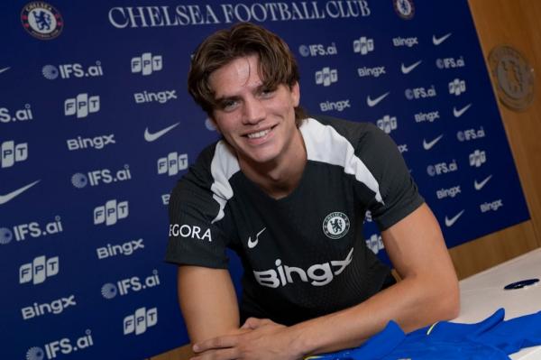 Resmi! Chelsea Rekrut Bek Terbaik Serie A Marco Palestra, Dikontrak hingga 2033