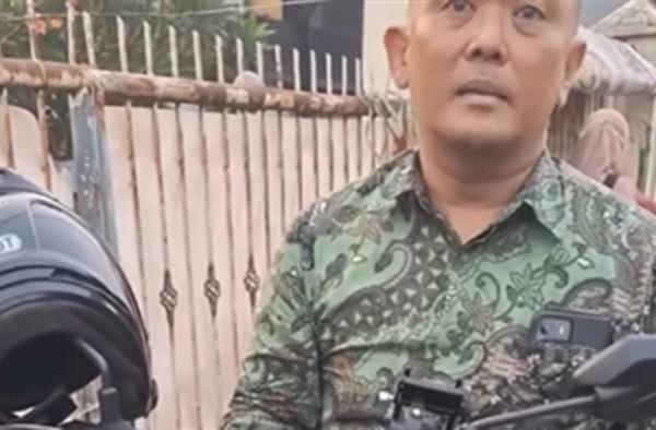 Viral Pria Ngaku Tentara saat Ditegur Naik Motor di Trotoar Depok, Ternyata Karyawan Swasta