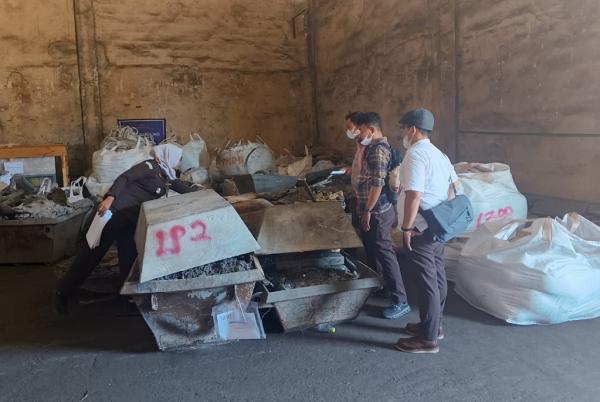 Kejagung Sita 104 Ton Timah Milik Bos Smelter Aon di Bangka Belitung