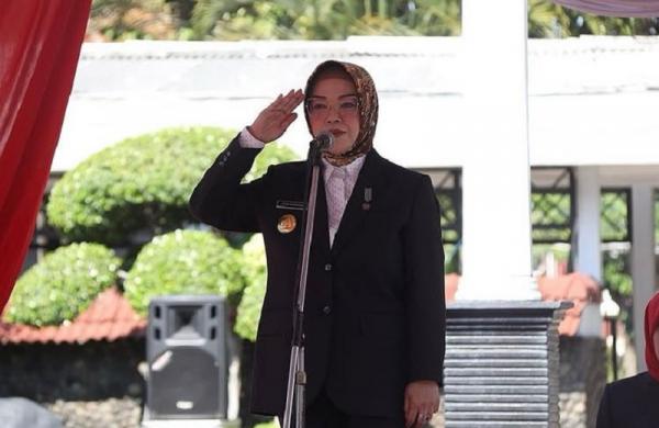 Terungkap! Bupati Sukoharjo Etik Suryani Kena OTT KPK terkait Kasus Pemerasan Perangkat Daerah