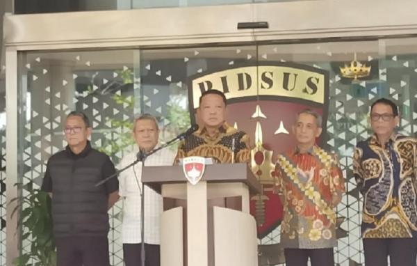 Jampidsus Febrie Adriansyah Bantah Kabar Mengundurkan Diri