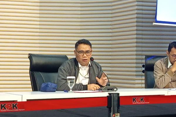 KPK Ungkap Kode Bupati Sukoharjo Etik Suryani Peras Bawahan, Pakai Bahasa Jawa
