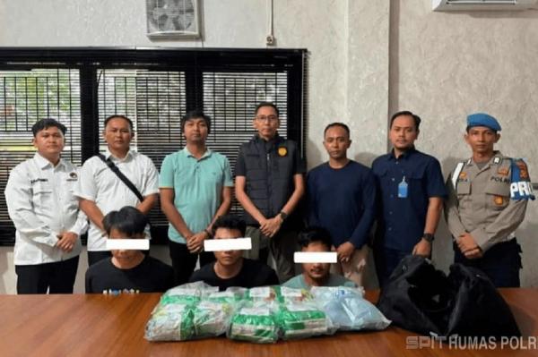 Polres Bengkalis Gagalkan Peredaran Sabu 8 Kg dan 5.000 Pil Ekstasi, 3 Pelaku Ditangkap