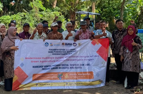 Gandeng UGM dan UNY, Pembudi Daya Gurami di Bantul Kini Pakai Teknologi IoT dan Akuaponik