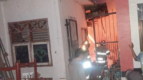 Gudang Penyimpanan di SMKN 1 Baureno Bojonegoro Ludes Terbakar