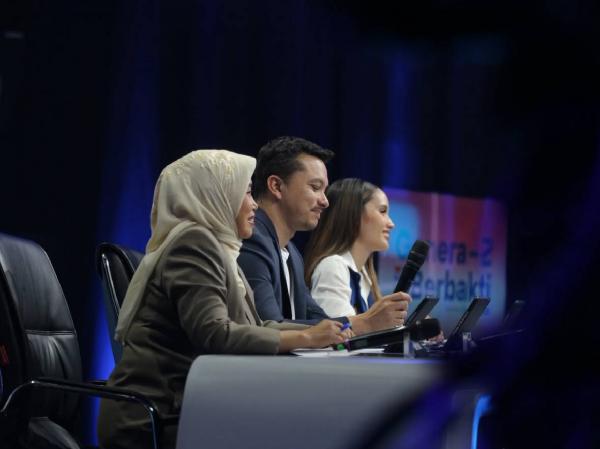 Nicholas Saputra Nicholas Saputra kagum melihat mahasiswa zaman sekarang yang peduli membangun desa. (Foto: Instagram)