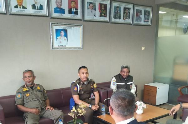 Viral Anggota Satpol PP Pungli di Rumah Belajar Jakut, Minta Uang Rp300.000