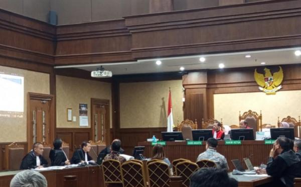 Aspri Bos Blueray Cargo Ungkap Dibekali Kartu Kredit untuk Menjamu Pejabat Bea Cukai