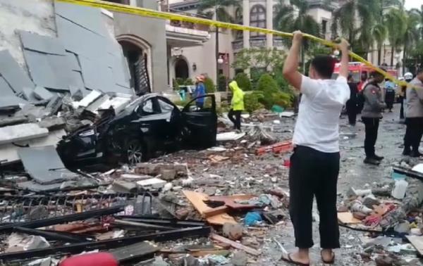 Ledakan Keras Hancurkan Rumah Mewah di Medan, 4 Pekerja Tertimbun