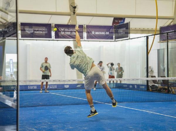 Padel Makin Digemari, Dokter Ungkap Risiko Cedera yang Mengintai