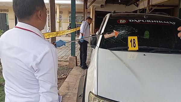 Olah TKP Bentrokan di Bangkalan, Polisi Temukan Sejumlah Selongsong Peluru dan Sajam
