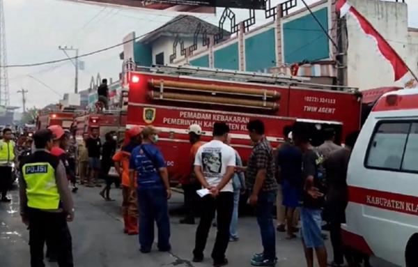 Kebakaran Pasar Bayat Klaten Hanguskan 24 Kios, Diduga Korsleting Listrik