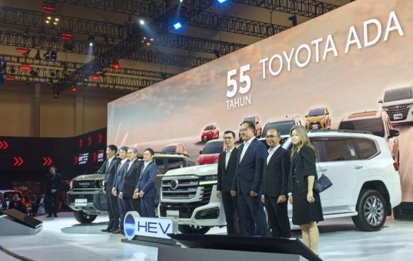 Toyota Luncurkan Land Cruiser Hybrid dan bZ4X Touring di GIIAS 2026, Intip Harganya