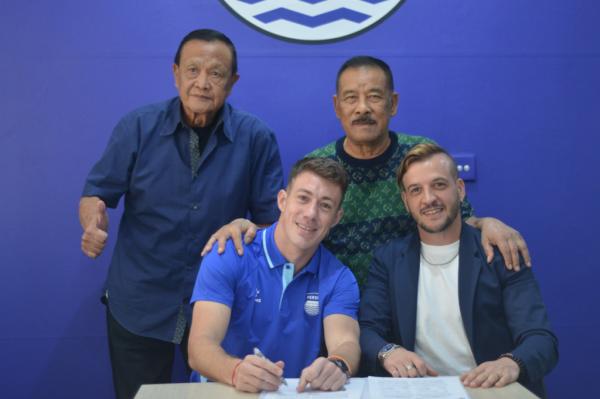Pakai Nomor 10, Mariano Peralta Siap Pikul Ekspektasi Besar di Persib Bandung