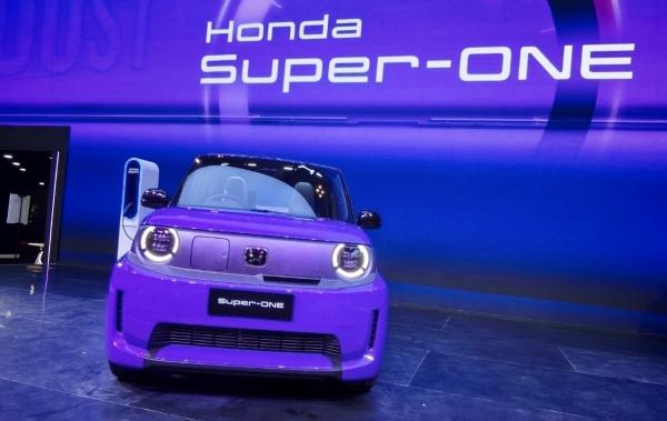 Honda Luncurkan Super-ONE di GIIAS 2026, Mobil Listrik Berwarna Ikonik 