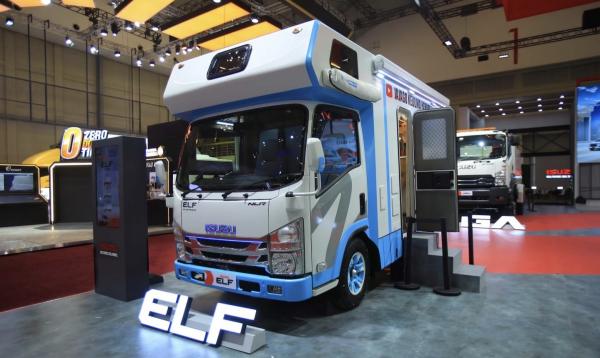 Unik, Isuzu ELF NLR Disulap Jadi Campervan di GIIAS 2026