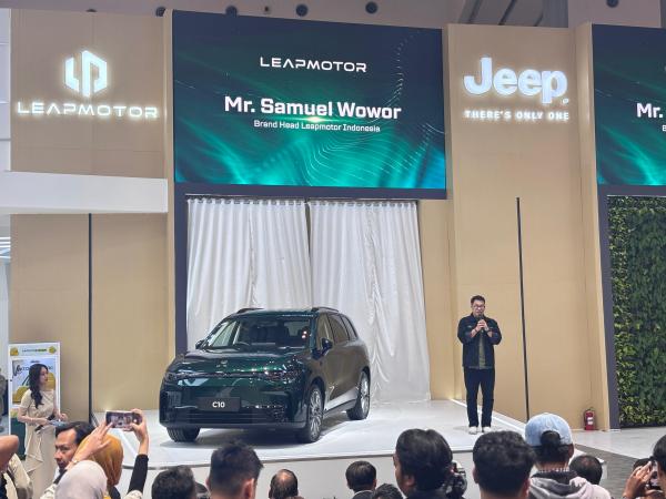 Leapmotor C10 Leapmotor C10 diperkenalkan di GIIAS 2026. (Foto: Muhammad Sukardi)