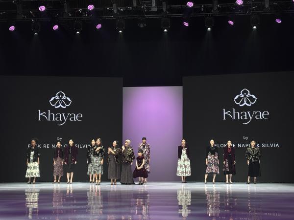 Koleksi Khayae di IFW 2026 Hadirkan Keindahan Velvet Berpadu dengan Payet Jadul