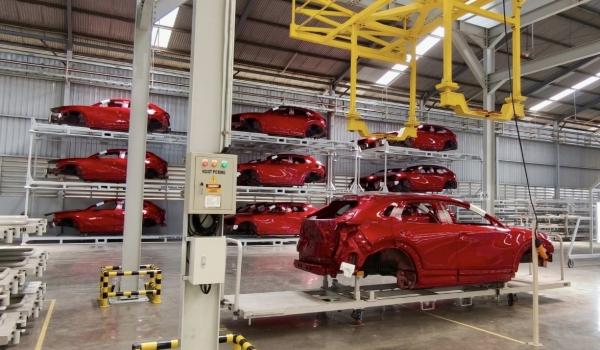 Mazda pabrik