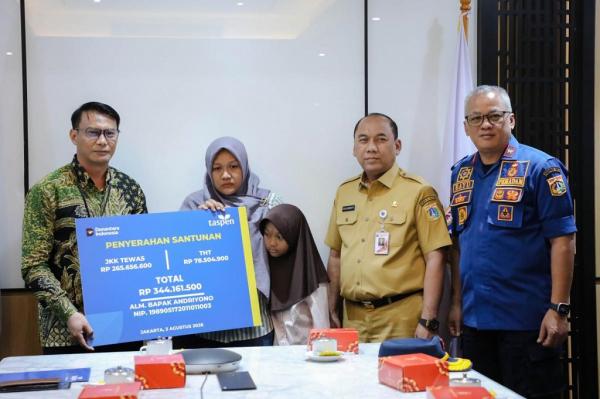 Andriyono Petugas Damkar DKI Meninggal saat Tugas Dapat Kenaikan Pangkat Anumerta