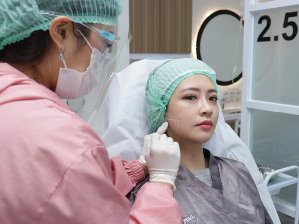 Botox Tak Hanya Hilangkan Kerutan, Dokter Ungkap Bisa Bentuk Proporsi Wajah Juga