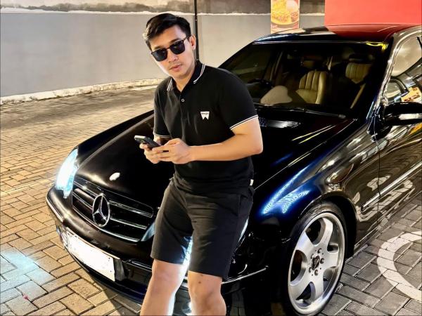 Influencer Eza Lubis Influencer Eza Lubis. (Foto: Istimewa)