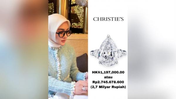 Koleksi cincin mewah Syahrini Koleksi cincin mewah Syahrini. (Foto: Instagram)