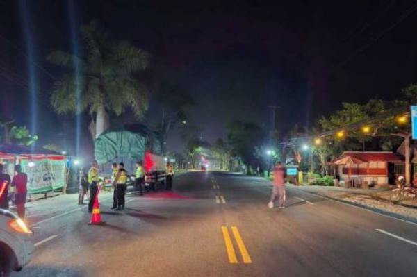 Kecelakaan Maut di Kulonprogo, Pemotor Tewas Tabrak Truk Parkir