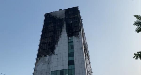 1 Pekerja yang Dilarikan ke RS Terjebak di Lantai 15 saat Gedung Bapenda DKI Kebakaran