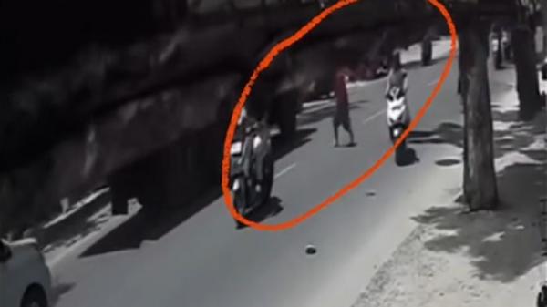 Detik-Detik Mengerikan Pria Terlindas Truk Saat Menyeberang di Labuhanbatu Terekam CCTV