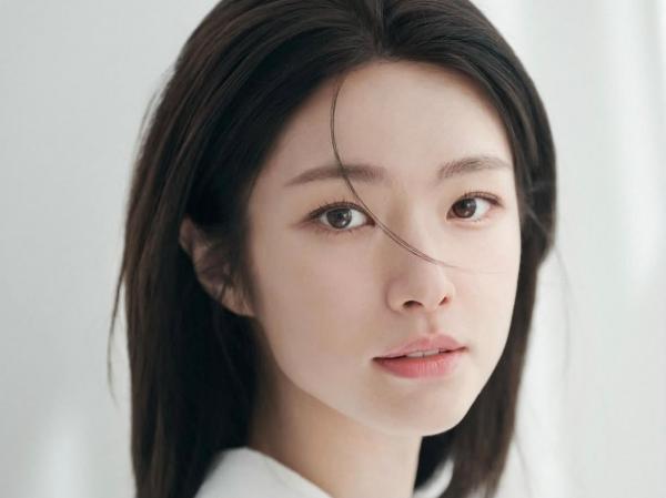 Kronologi Lengkap Kontroversi Ha Young hingga Minta Maaf gegara Leluhur Pro-Jepang!