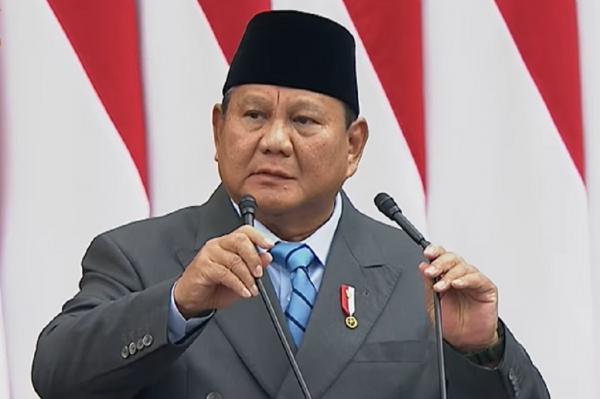 Prabowo Dapat Laporan Ibu Hamil Tempuh 9 Jam ke RS, Siapkan Terobosan Ambulans Udara