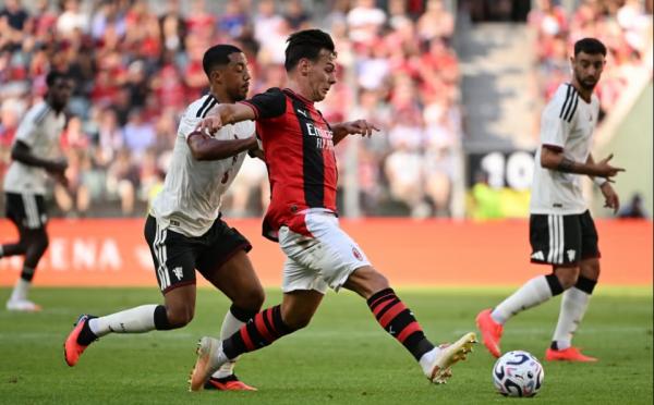 Fans MU Murka! Minta 1 Pemain Bintang Dibuang usai Dihajar AC Milan