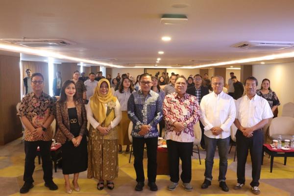 Pemanfaatan teknologi Seminar Nasional Ketenagakerjaan bertema Analisis Arah Kebijakan Hukum dalam Undang-Undang Ketenagakerjaan Baru. (Foto: Istimewa)