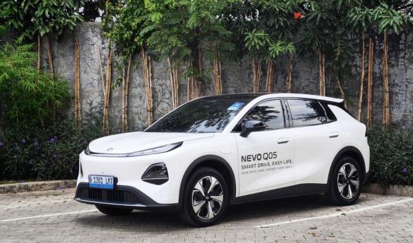 Menguji Changan Nevo Q05 di Jalan Pekotaan Padat, Intip Fitur dan Teknologinya