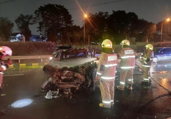 Kecelakaan Maut di Tol Jagorawi Dini Hari Tadi, 2 Orang Tewas