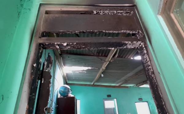 MI di Gunungkidul Dibakar Orang Tak Dikenal, Siswa Terpaksa Belajar di Masjid